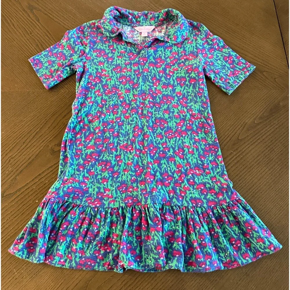 Lilly Pulitzer there small
